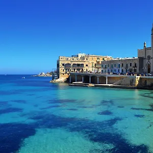  Apartment Blue Waters 3 Bedroom In Sliema, Just Off The Seafront Malta